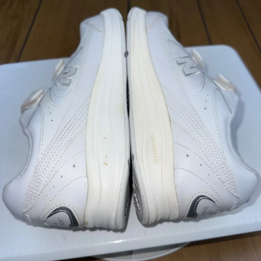 New Balance 577 White‎ Leather Hook and Loop Walking Shoes WW577VW Womens 9 D